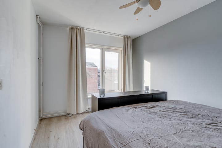 Foto 26 van Zebraspoor 74