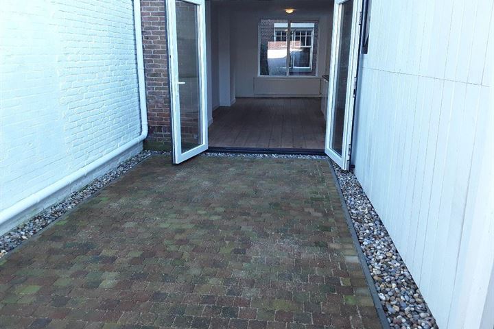 View photo 22 of Houtstraat 11