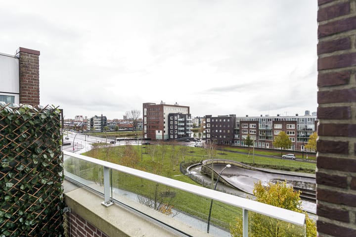 Photo 18 of Laan van Wateringse Veld 1051