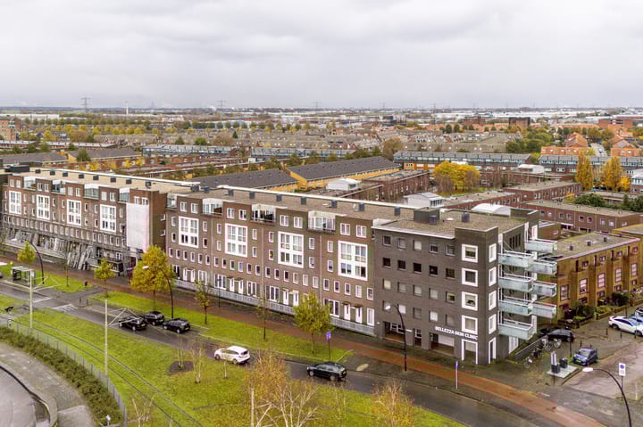 Photo 21 of Laan van Wateringse Veld 1051