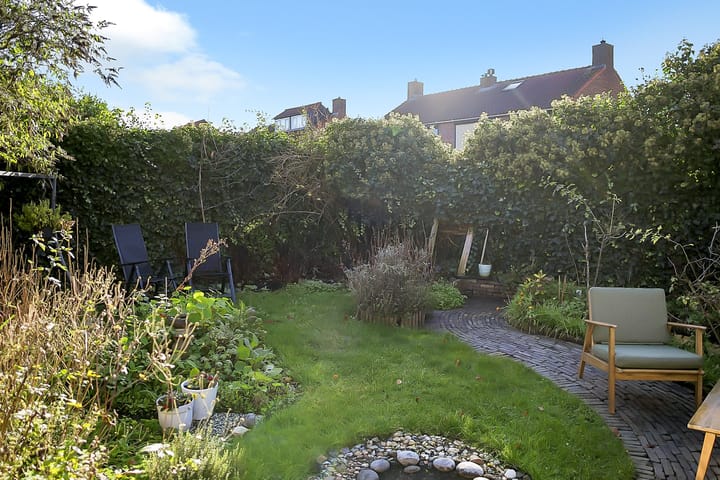 Photo 51 of Anjerlaan 4