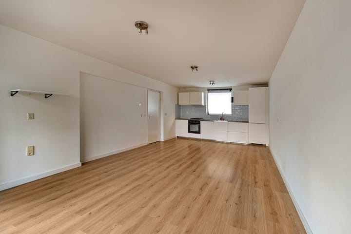 Foto 2 van Marconistraat 141