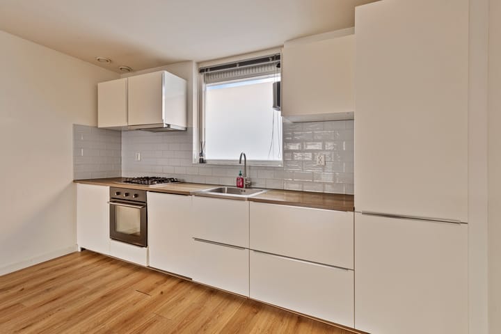 Foto 3 van Marconistraat 141