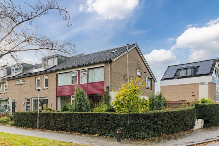 Foto 1 van Van Riebeekstraat 18