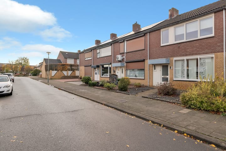 Foto 6 van Cypresstraat 27