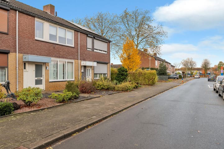 Foto 7 van Cypresstraat 27