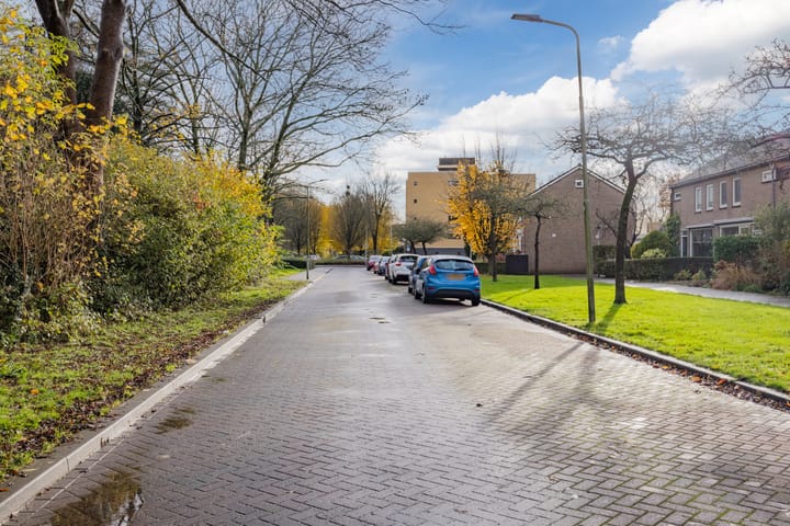 Foto 46 van Van Riebeekstraat 18