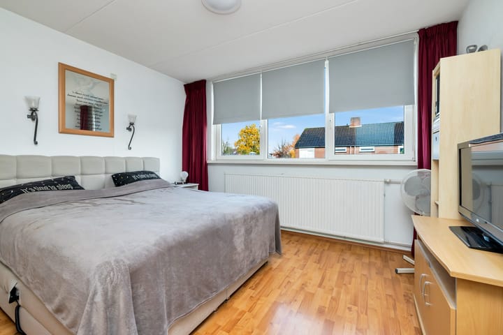 Foto 24 van Cypresstraat 27