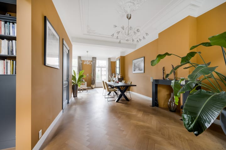 Foto 19 van Floraplein 7