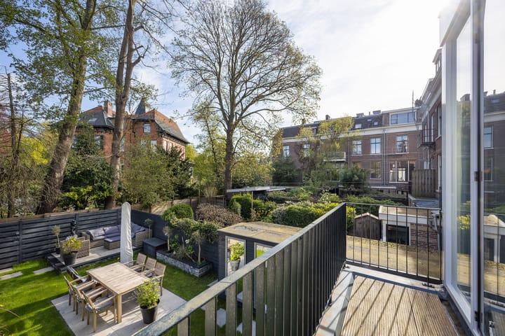 Foto 26 van Floraplein 7