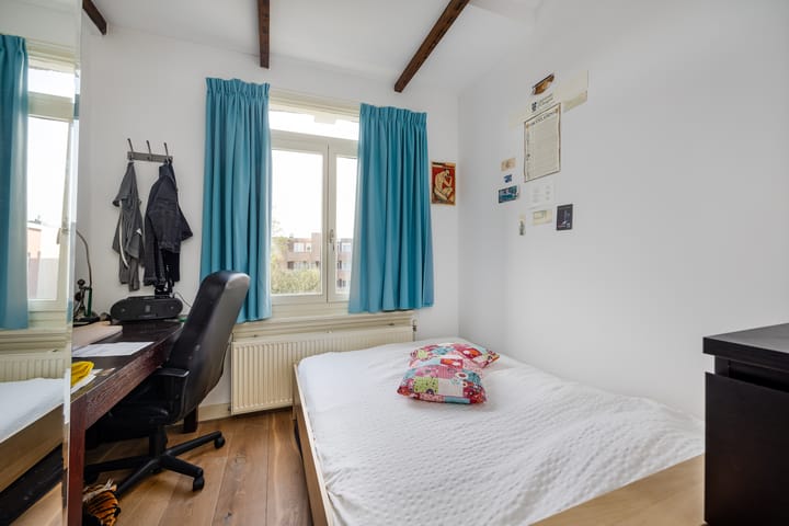 Foto 41 van Floraplein 7