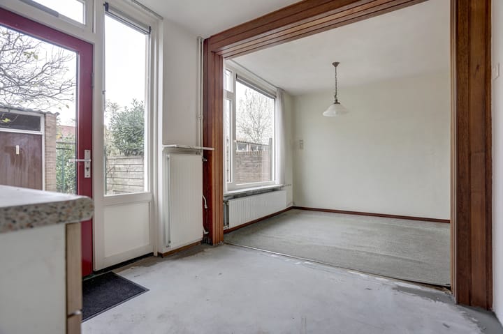 Photo 14 of Prinses Irenestraat 9