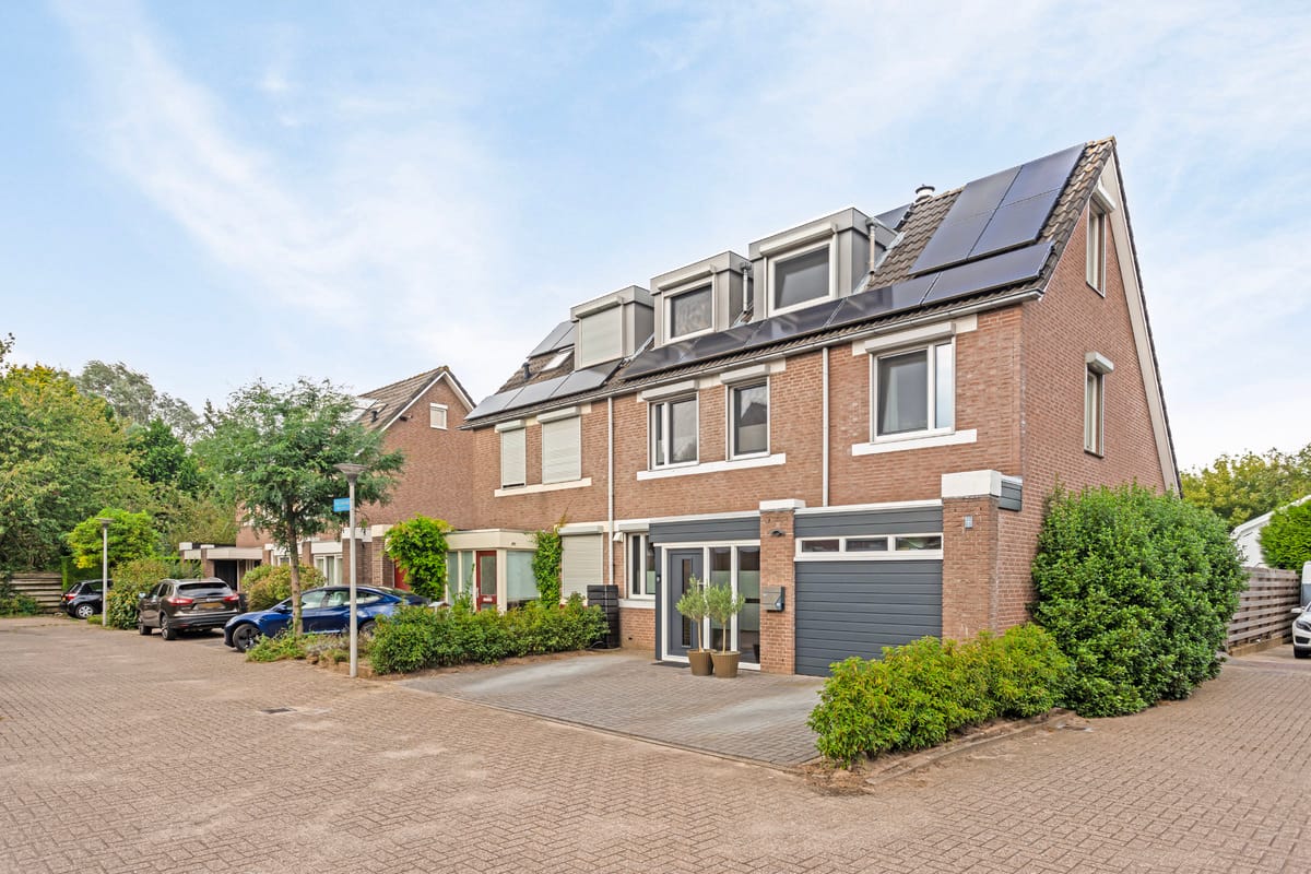 Foto 1 van Elvis Presleystraat 45