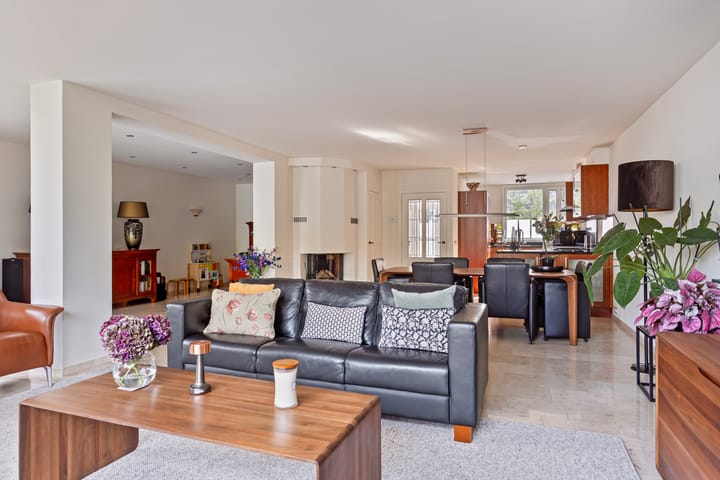 Photo 12 of Elvis Presleystraat 45