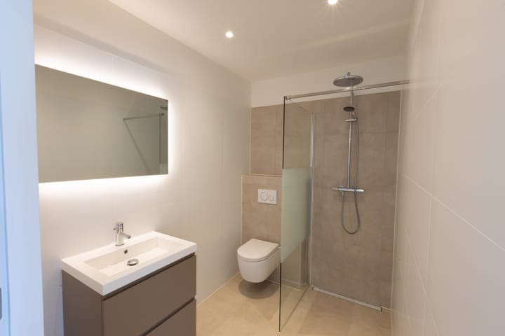 Foto 12 van Laan der Nederlanden 110-H