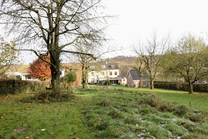 Bekijk foto 33 van Oud-Valkenburgerweg 12