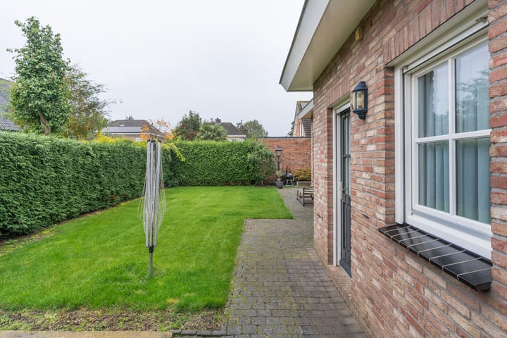 Photo 32 of Venkel 9