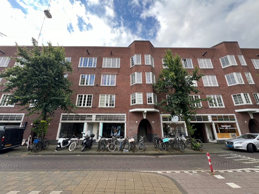 Photo 1 of Ruysdaelstraat 15-1