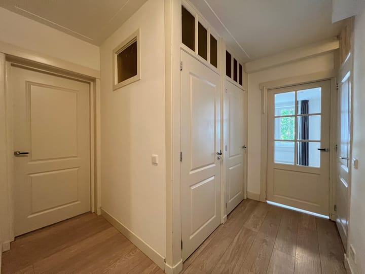 Photo 4 of Ruysdaelstraat 15-1