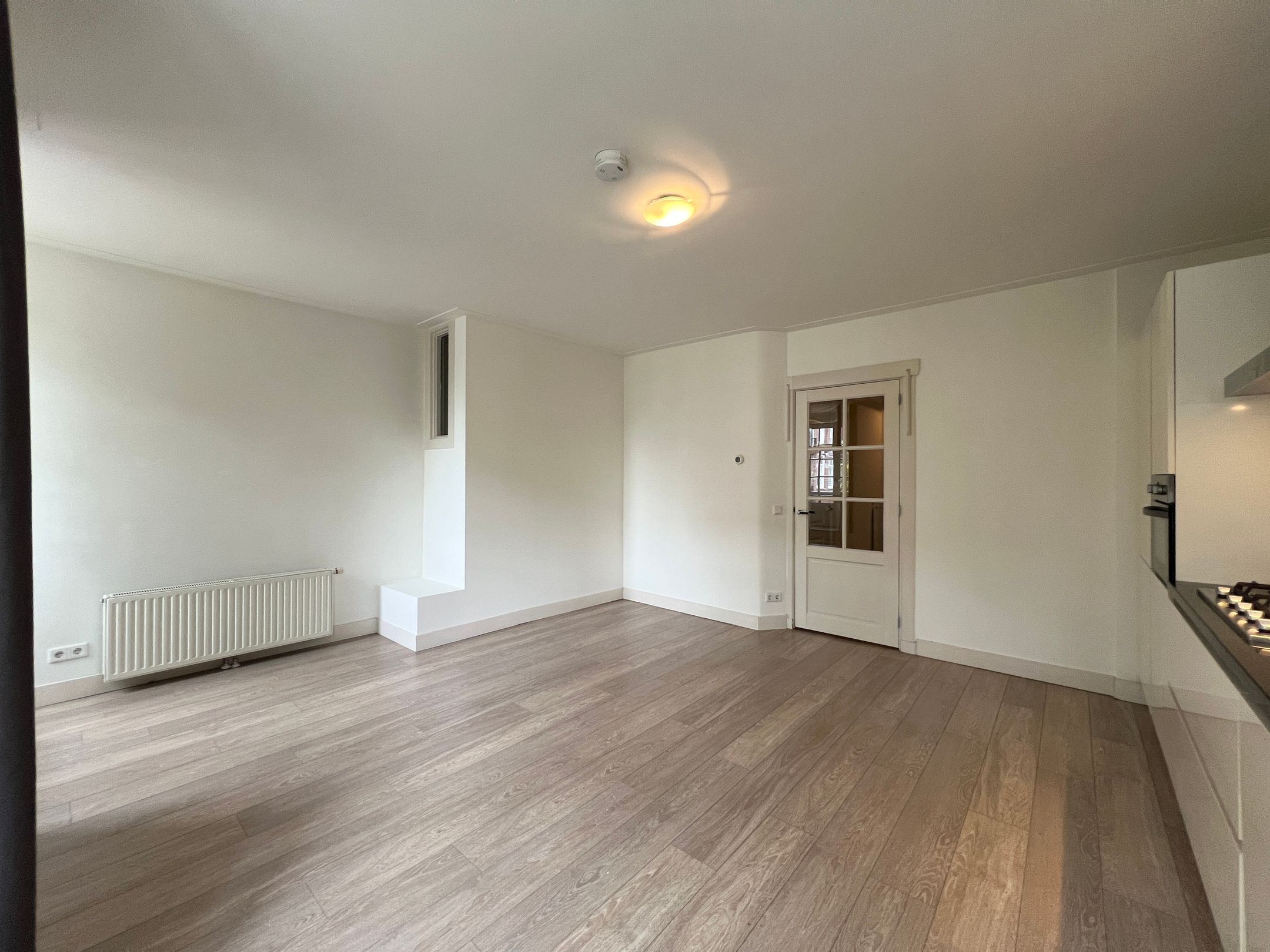 Photo 9 of Ruysdaelstraat 15-1