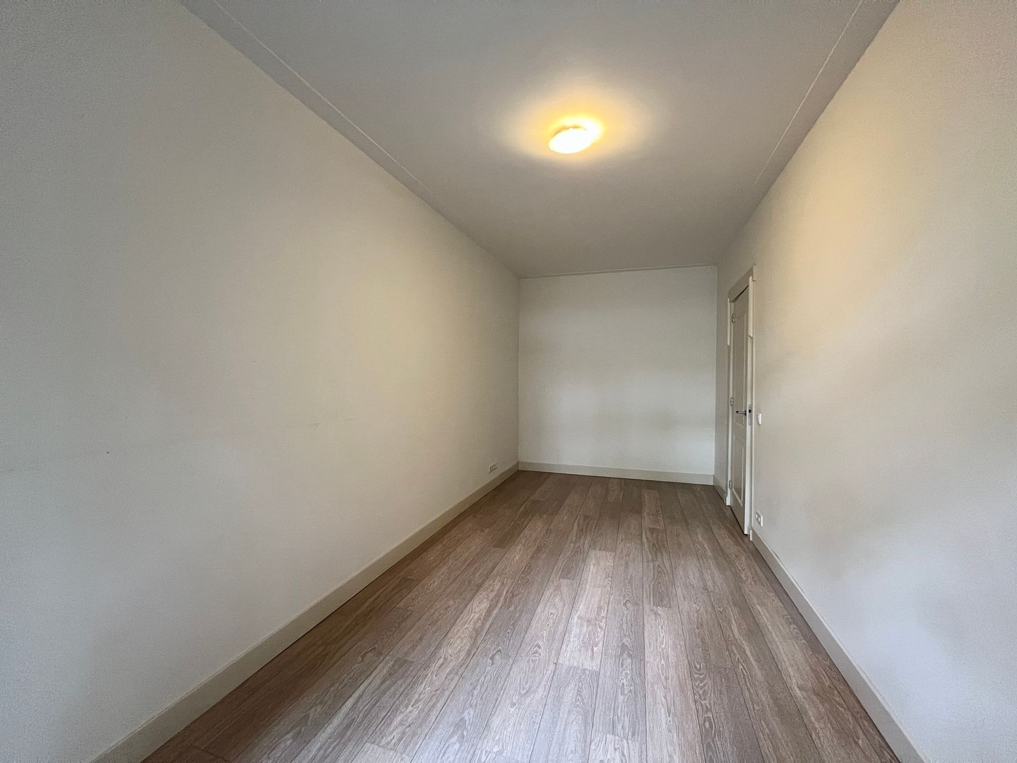 Photo 19 of Ruysdaelstraat 15-1