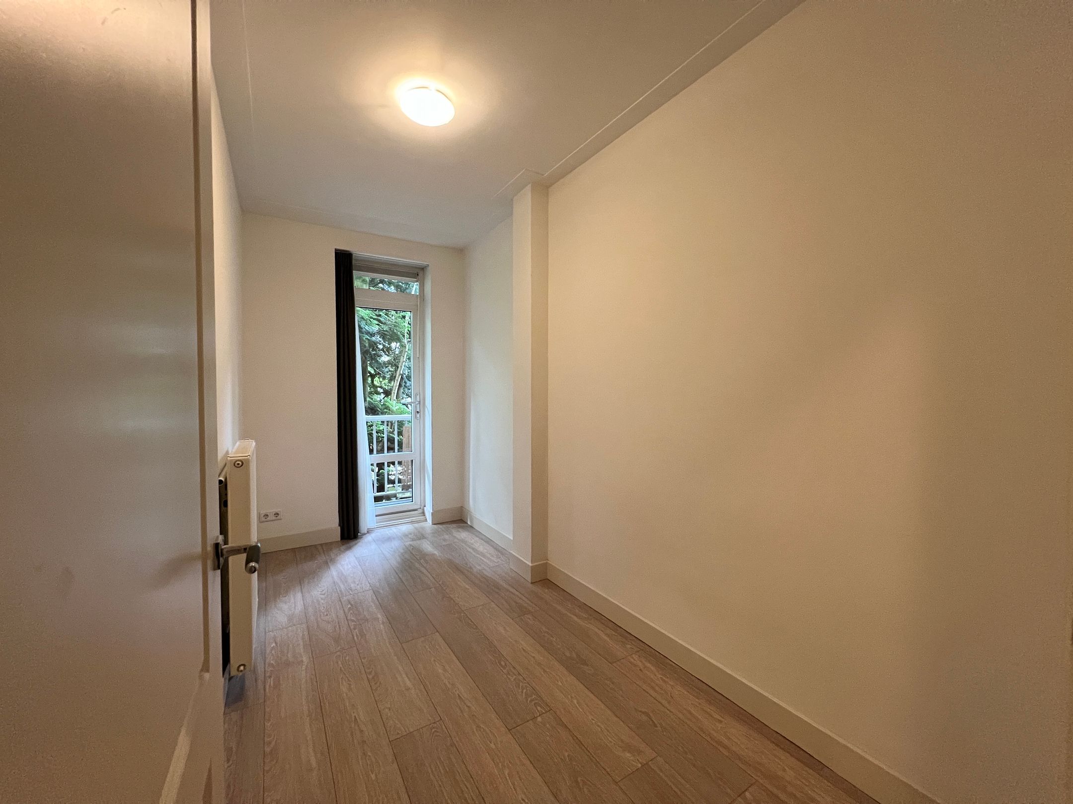 Photo 21 of Ruysdaelstraat 15-1