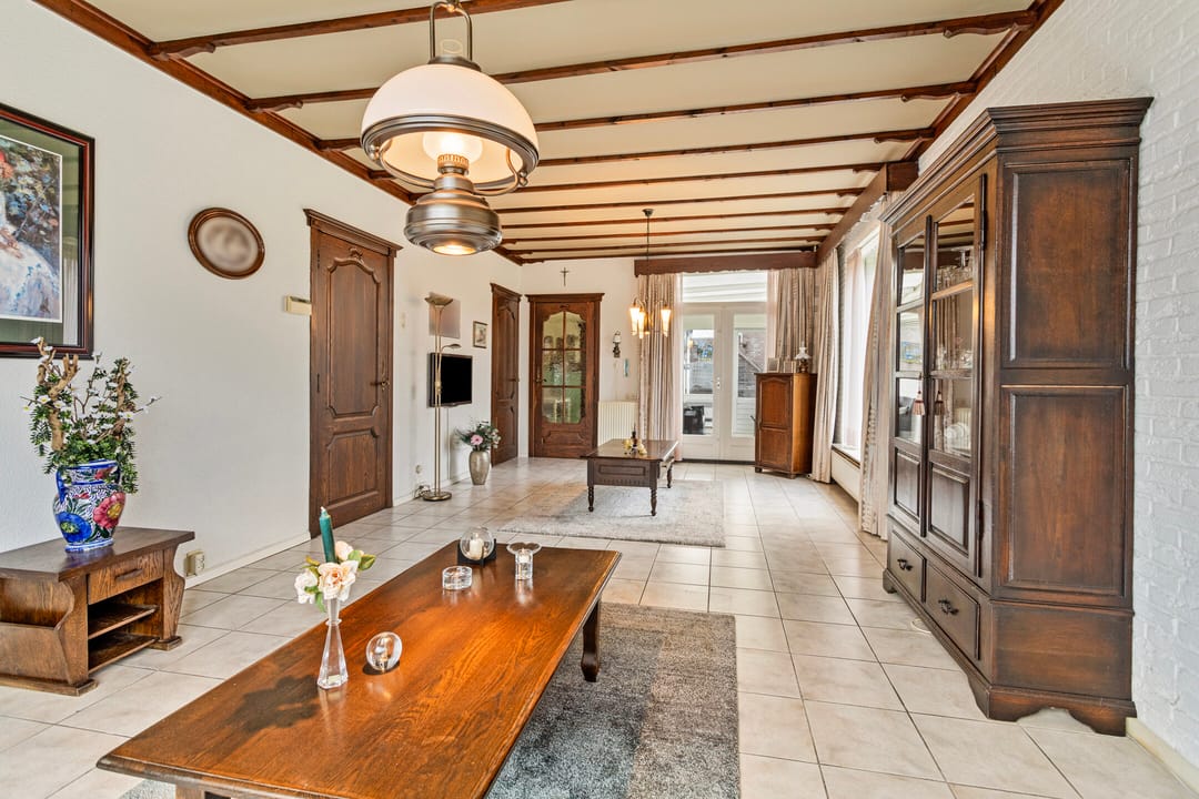 Photo 7 of Hazestraat 57