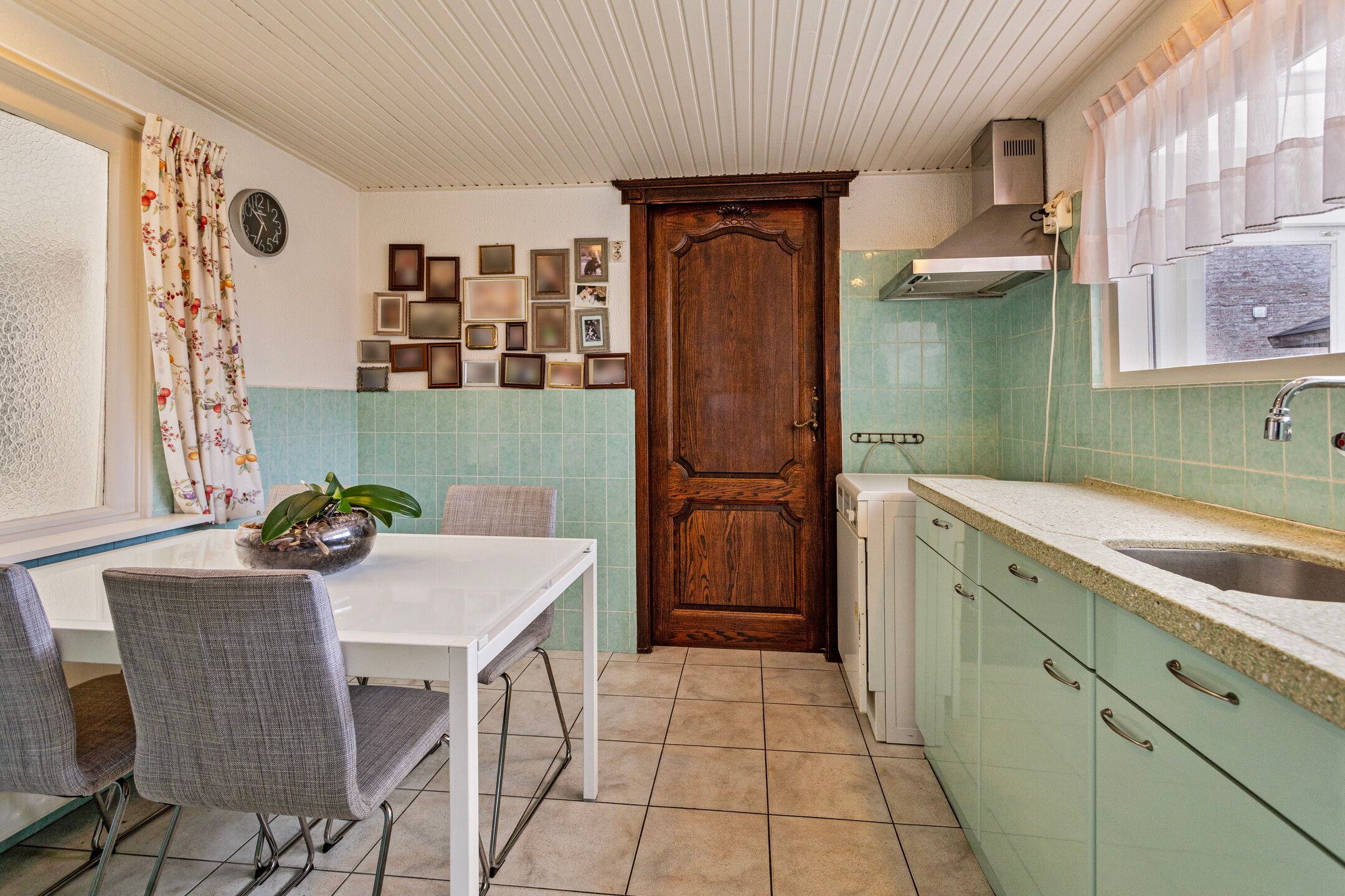 Photo 12 of Hazestraat 57