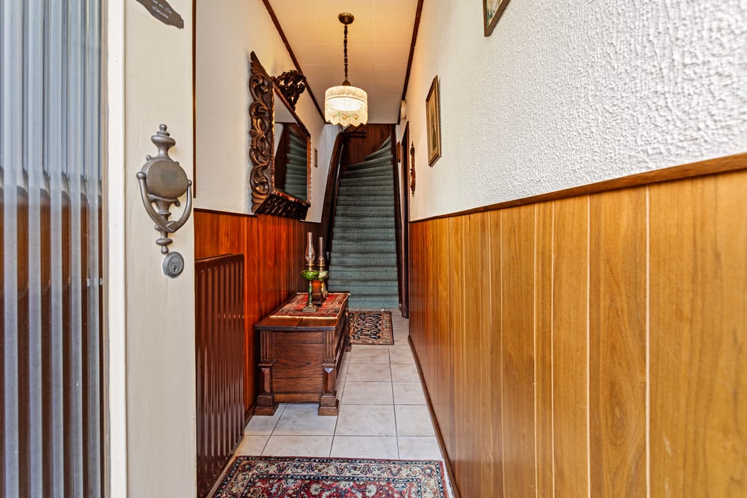 Photo 17 of Hazestraat 57