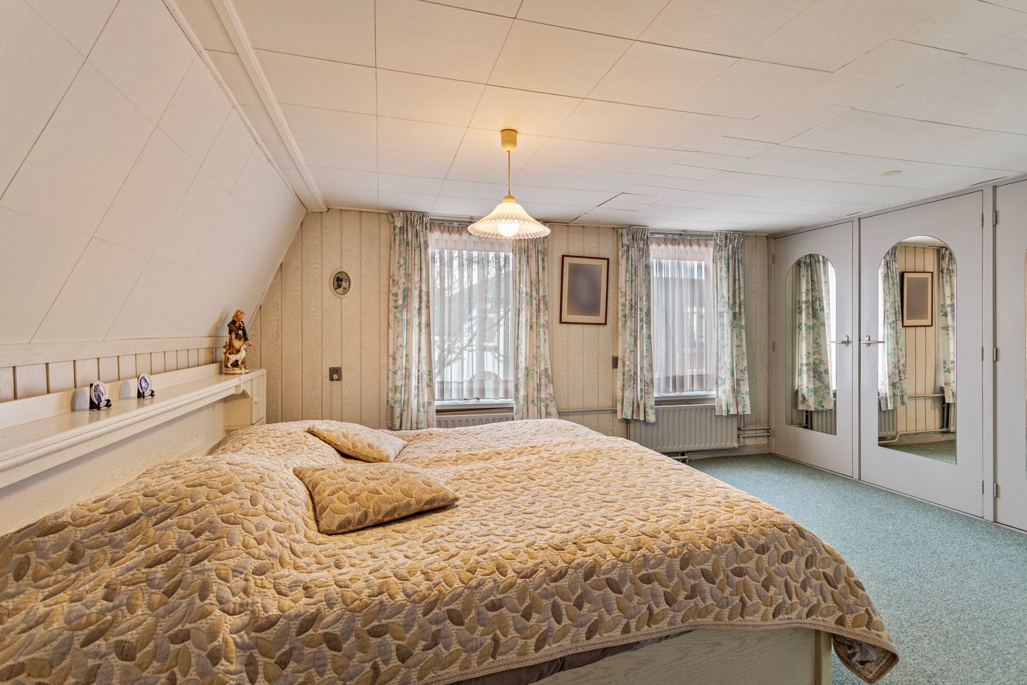 Photo 20 of Hazestraat 57