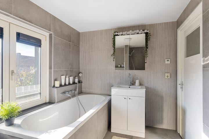 Foto 21 van Lambertusstraat 16