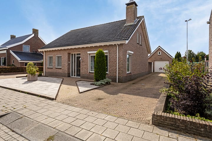 Photo 47 of Bou Kooijmanstraat 7