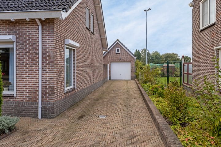 Photo 49 of Bou Kooijmanstraat 7