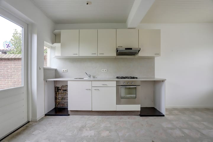 Photo 15 of Dr. Kochlaan 28