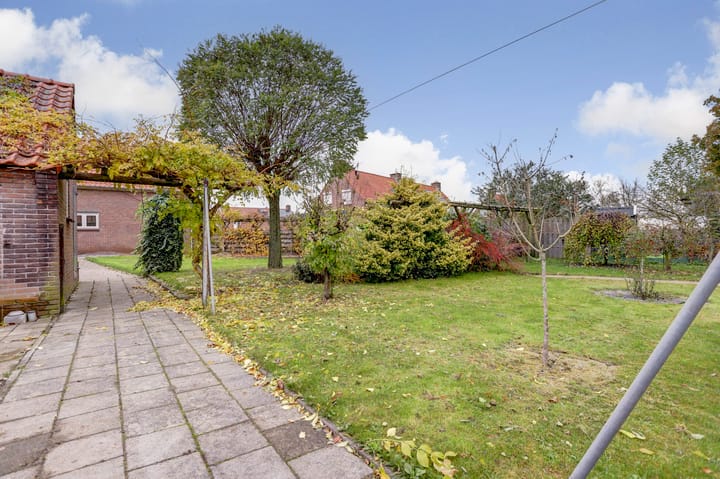 Photo 39 of Dr. Kochlaan 28