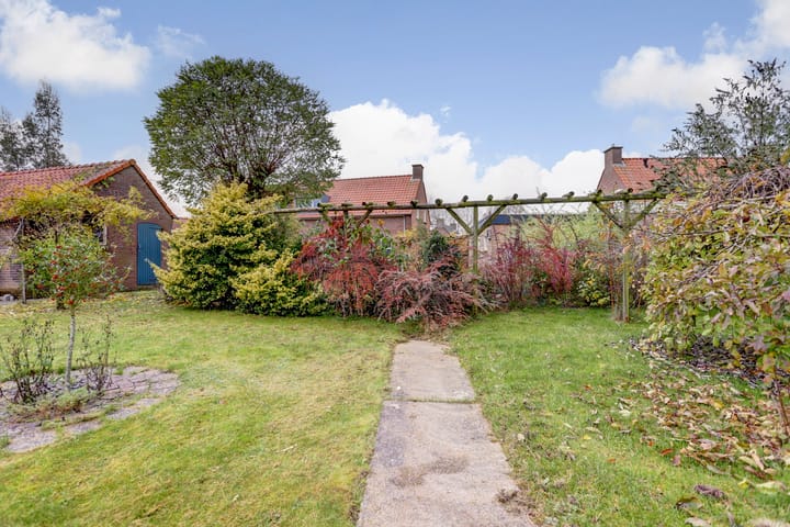 Photo 40 of Dr. Kochlaan 28