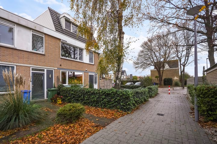 Photo 46 of President van Heelstraat 18