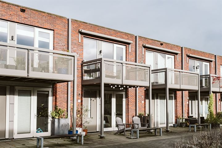 Bekijk foto 1 van Peltenburgstraat 12