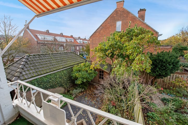 Photo 25 of Cliviastraat 1-A