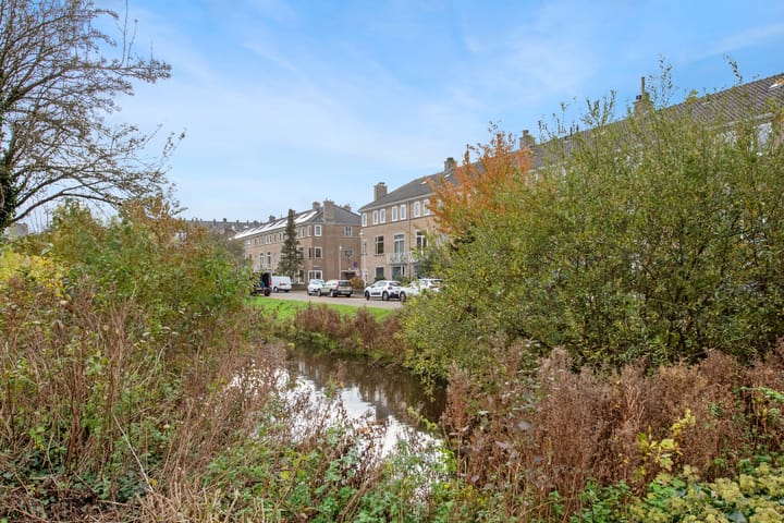 Photo 31 of Cliviastraat 1-A