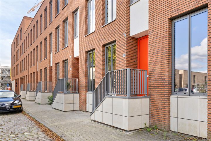 View photo 46 of Galjoenstraat 14