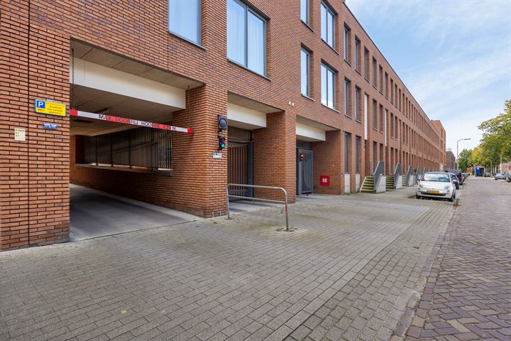 View photo 48 of Galjoenstraat 14