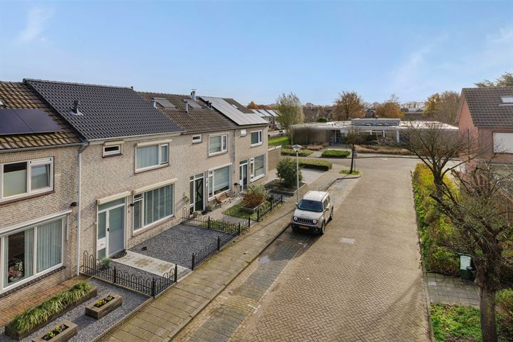 View photo 4 of Snoekstraat 6