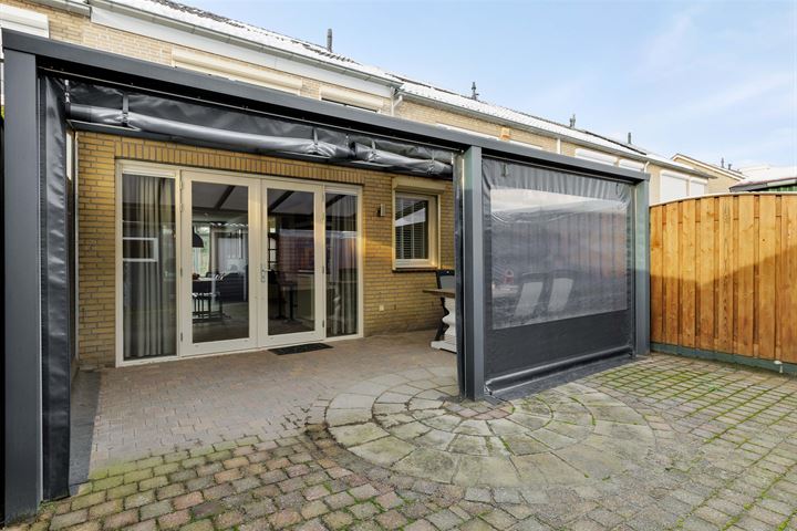 View photo 35 of Snoekstraat 6