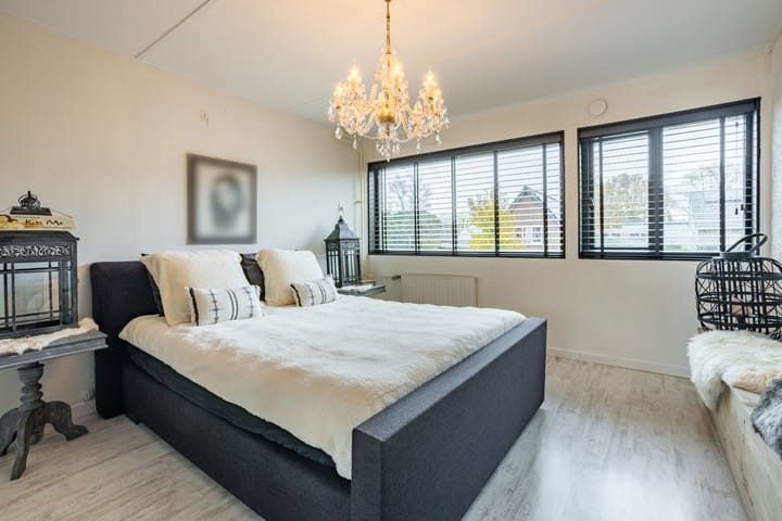 Foto 46 van Meidoornlaan 14