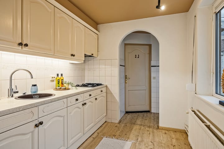 Foto 19 van Hoogtedwarsstraat 66