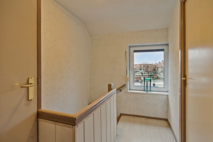 Foto 30 van Hoogtedwarsstraat 66