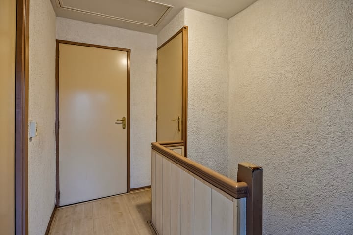 Foto 33 van Hoogtedwarsstraat 66