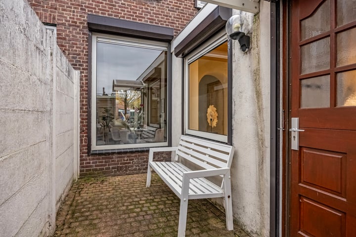 View photo 37 of Hoogtedwarsstraat 66