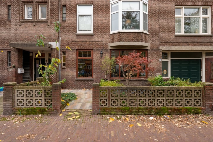 Bekijk foto 1 van van Egmondestraat 29